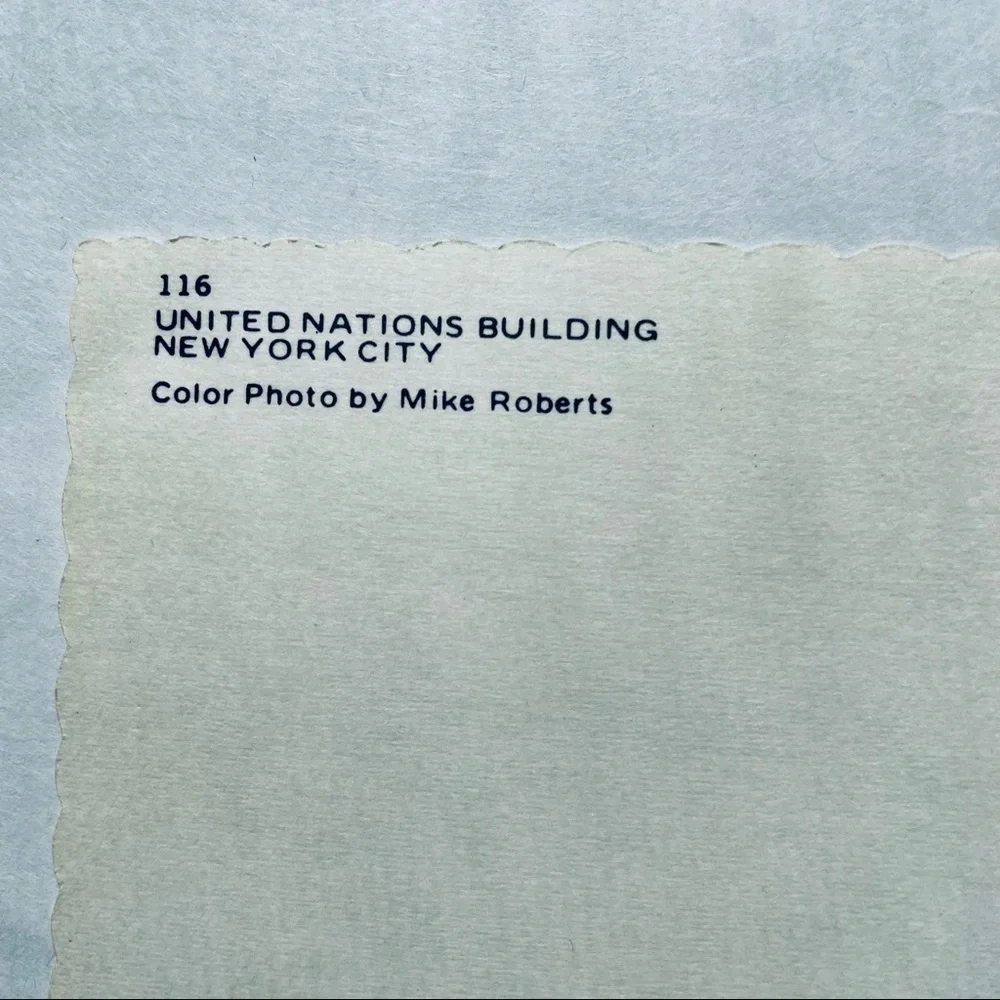 Vintage United Nations Building New York City USA Scalloped Edge Postcard